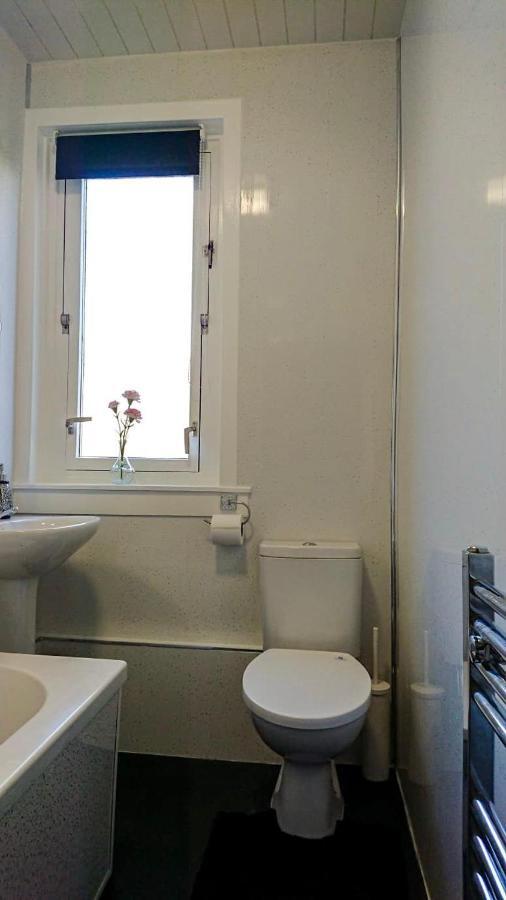 גלאזגו Carnock Road Apartment - Silverburn Shopping Centre מראה חיצוני תמונה